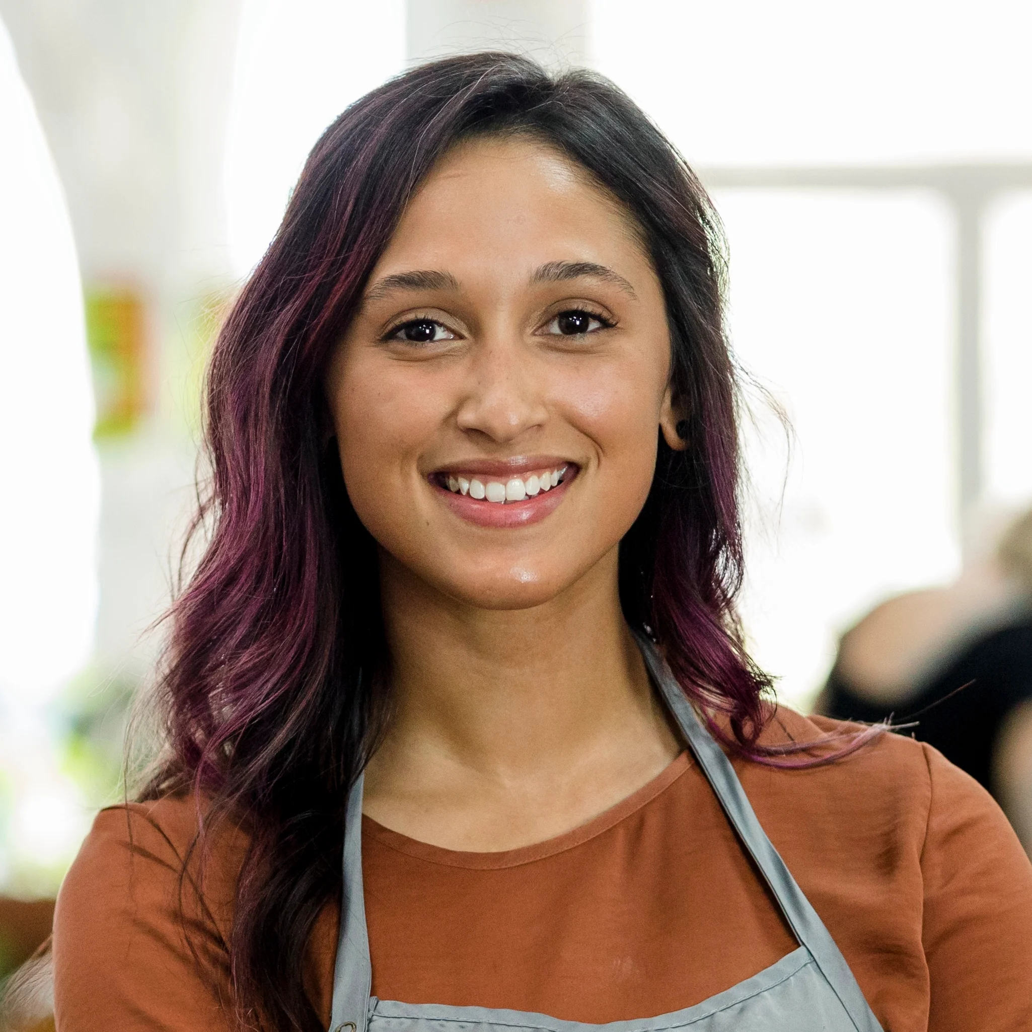 smiling-small-beauty-salon-owner